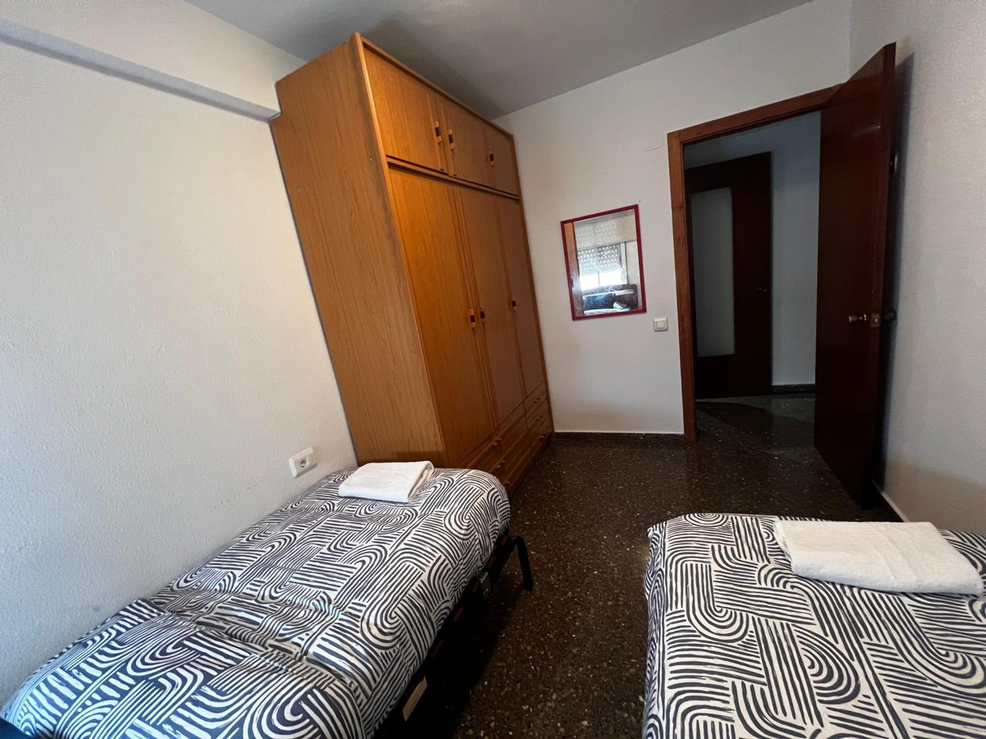 Апартаменти Habitacion Centrica En Acogedora Casa Валенсія Екстер'єр фото